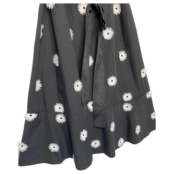 New Talbots Dress Womens 10 Floral Applique Fit Flare Sleeveless Cocktail Black - Picture 4 of 16